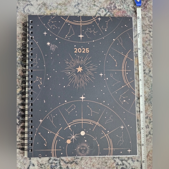 2025 Weekly Planner (Jan. 2025 - Dec. 2025) - Picture 7 of 7